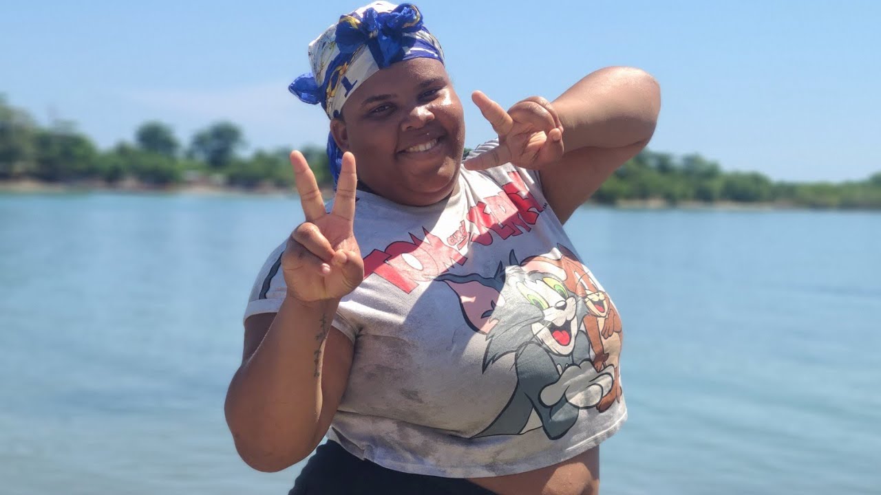 Мы были в Портленде с моей девушкой и друзьями.