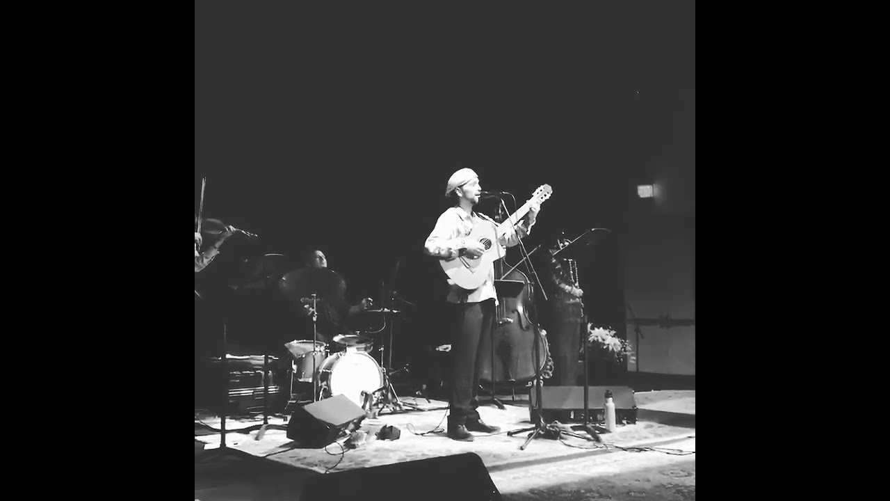 "Si Escuchas Este Canto," music by Javier Jara, lyrics by Yahir Duran