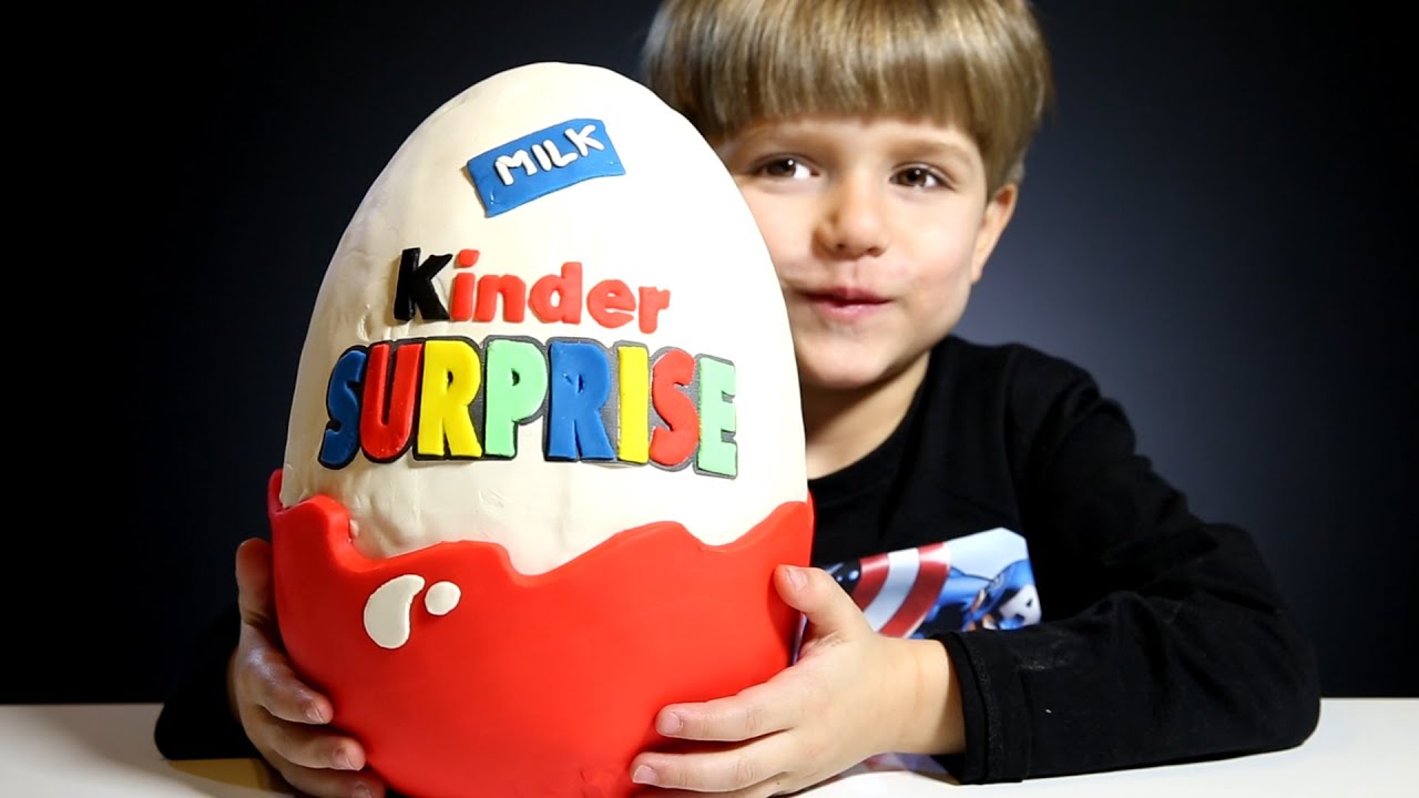 Giant Kinder Surprise Egg Made Of Play Doh Youtube 