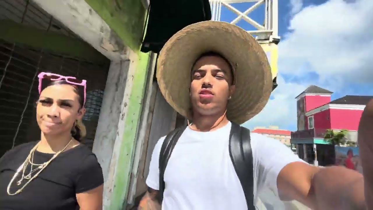 Latest Title & Thumbnail