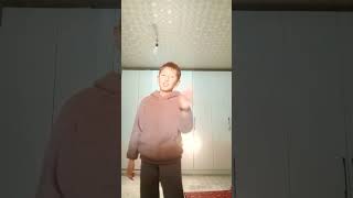 убегаем с машиной там военные прыгают в тачку