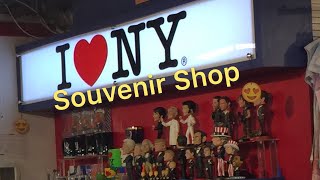 NYC souvenir shop/ souvenir shop in midtown Manhattan New York City // Price of Souvenir NYC