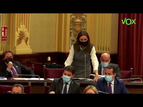 Un micro abierto demuestra el plan del presidente del Parlamento para silenciar a VOX en el Pleno