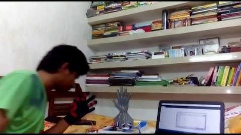 Electronic hand using flex sensor