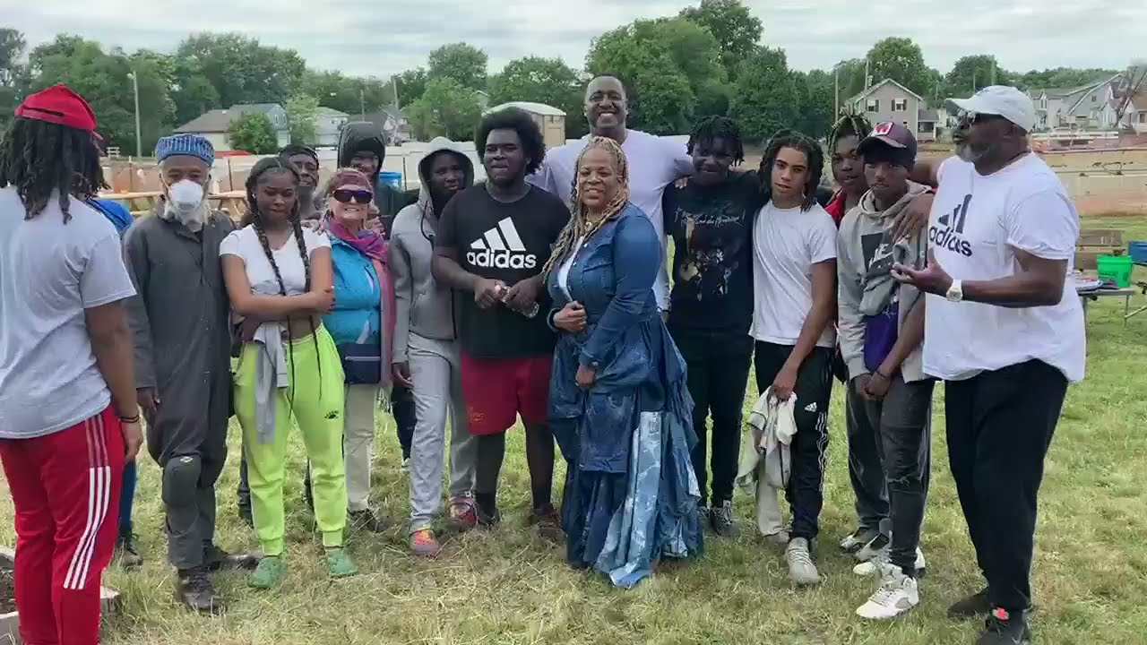 Food and farm project breathes new life into abandoned school property