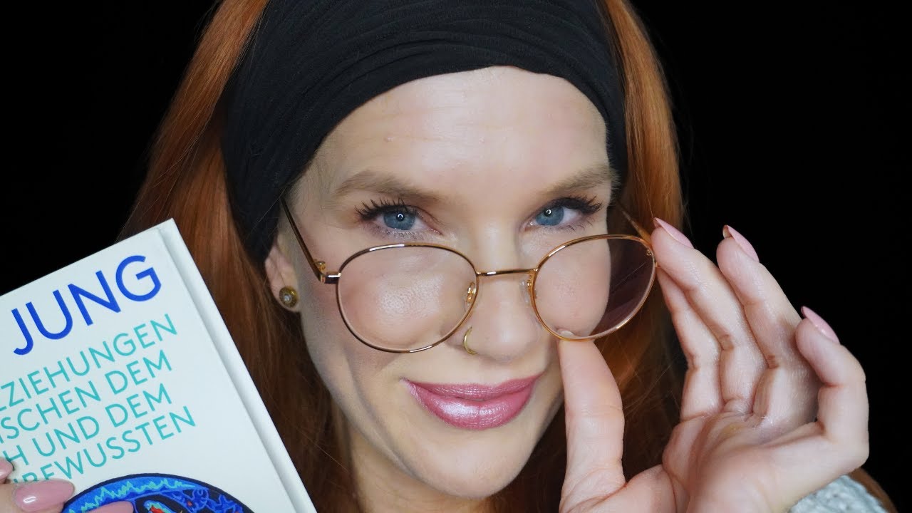 ASMR Roleplay - Liebevolle Bibliothekarin nimmt deine Bücher zurück (Book Tapping, Keyboard typing)