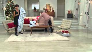 Berkshire 50"x70" Printed Plush Holiday Themed Throw with Dan Hughes screenshot 1