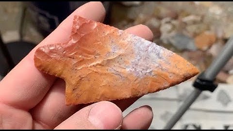 Flintknapping Florida Coral/ Making a Marion Point