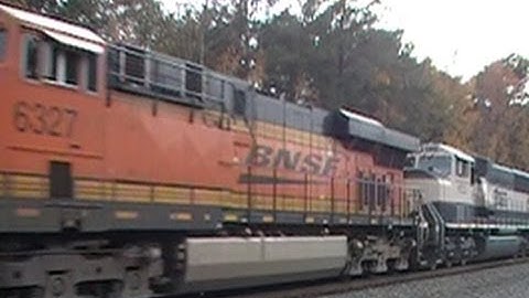 Train 738 Proceeding South 11-15-11.mpg
