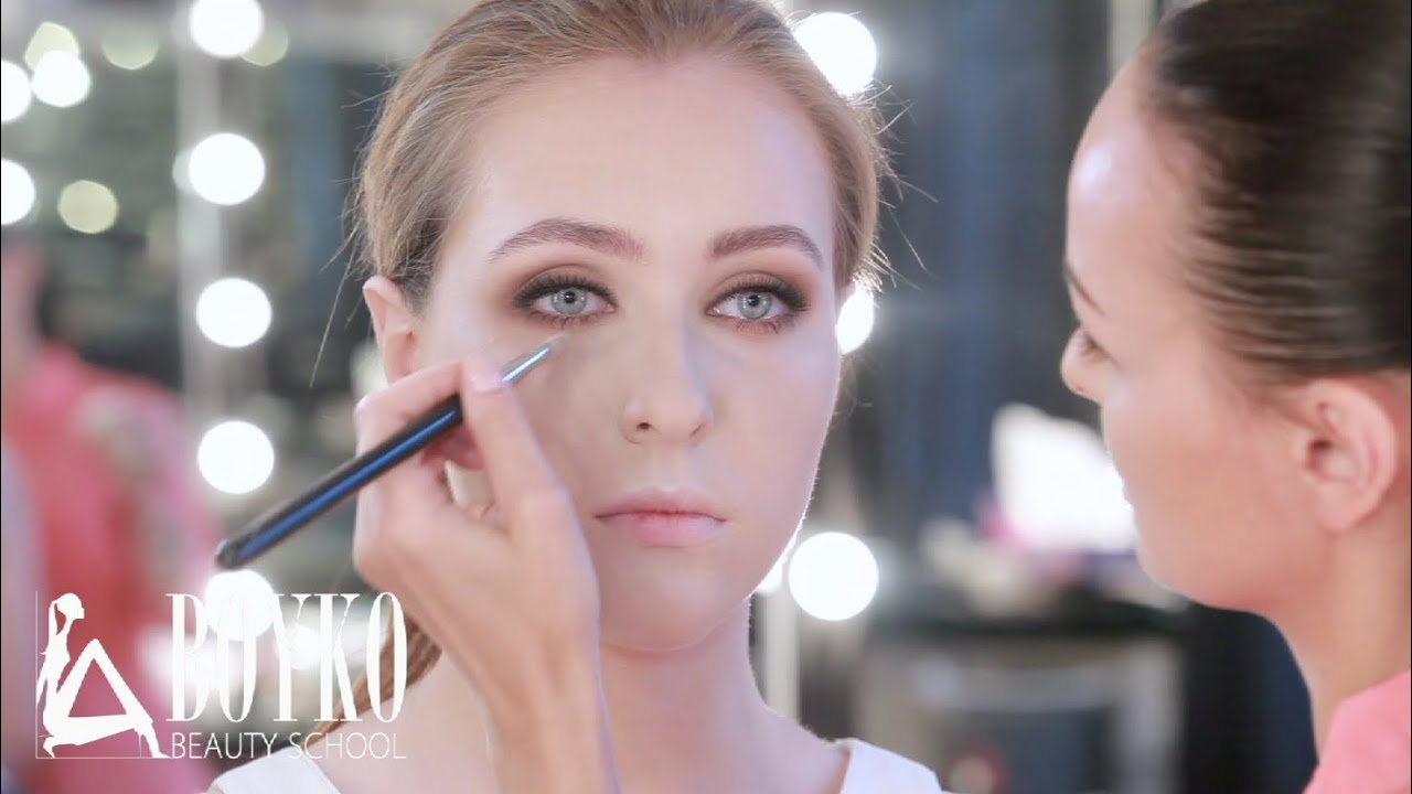 SMOKY EYES FOR BLUE EYES
