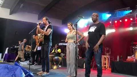 Michael Franti & Spearhead - "This World Is So Fucked Up (Never Giving Up On It)" 07/29/2018