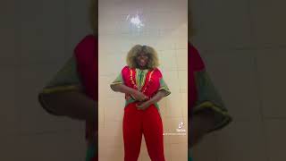  Cutie Vibe AFRO Mbokalisation  Dance  Moves   #yoonaativ #afrombokalisation #shorts #viral #