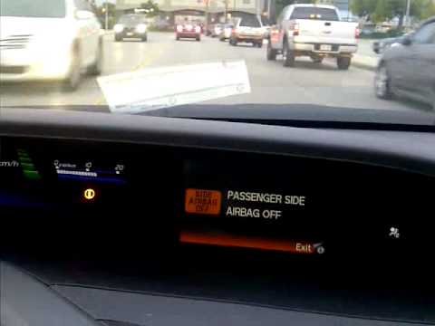 2006 toyota sienna srs light flashing #1