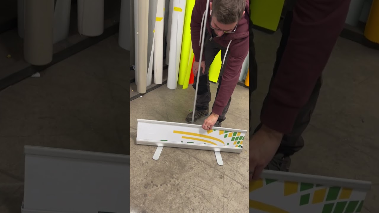 Pop-Up Banner by Signwave