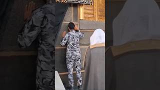 Kabe'de Temizlik Yapılıyor Hicri İsmail'de #kabe #kaaba #keşfet Green Dome lovers 😍🥰🕋🕌 @Noor-e-islam