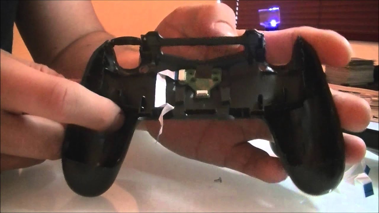 Video R S T : Replacing Micro USB, LED Window & Bluetooth for Dualshock