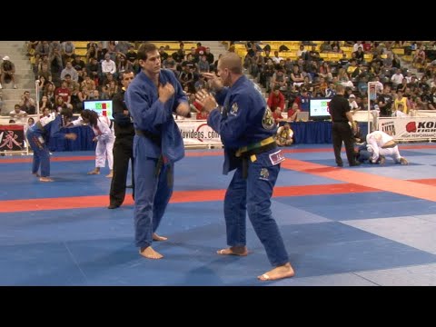 Roger Gracie VS Rafael Lovato Jr / World Championship 2009