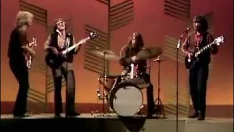 Bad Moon Rising - Creedence Clearwater Revival (HQ - 5.1 Studio )