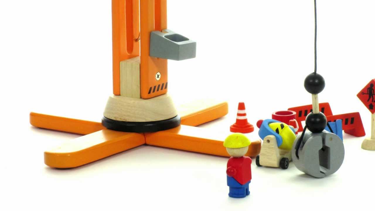 plan toys crane set