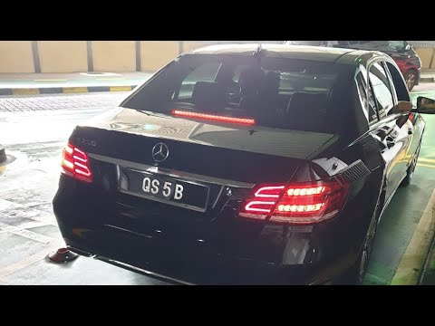 29dec2019 malaysian mercedes #QS5B reversed and hit cam vehicle. at jb custom immigration.