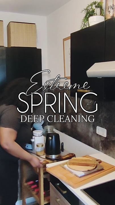 🧽🧹🫧 #cleaning #cleaningmotivation #springcleaning #clean#cleanhome#cleaningvideos #shorts2025#shorts