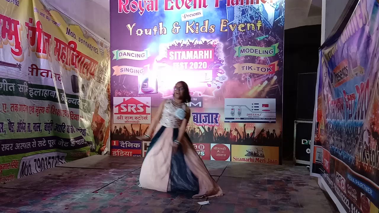 Annavi Hisariya Dancing Performance Sitamarhi Fest 2020 - YouTube