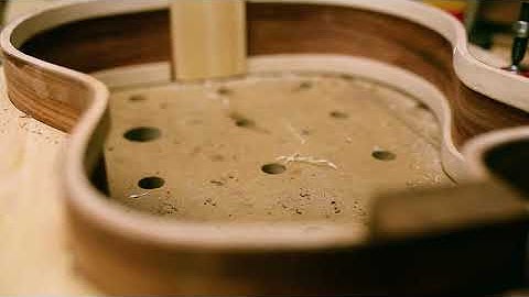 Making of a Maccaferri gypsy jazz guitar - Part 1 - bending sides