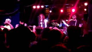 Against Me! - Unconditional Love (Live at The Altar Bar)