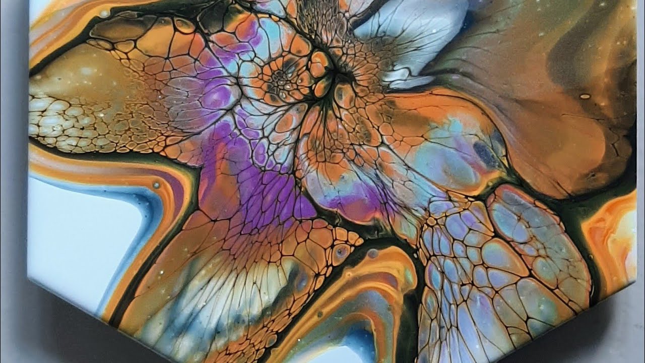 Bloom pour. No glue, poly or Varnish. Recipe in the description box.😀