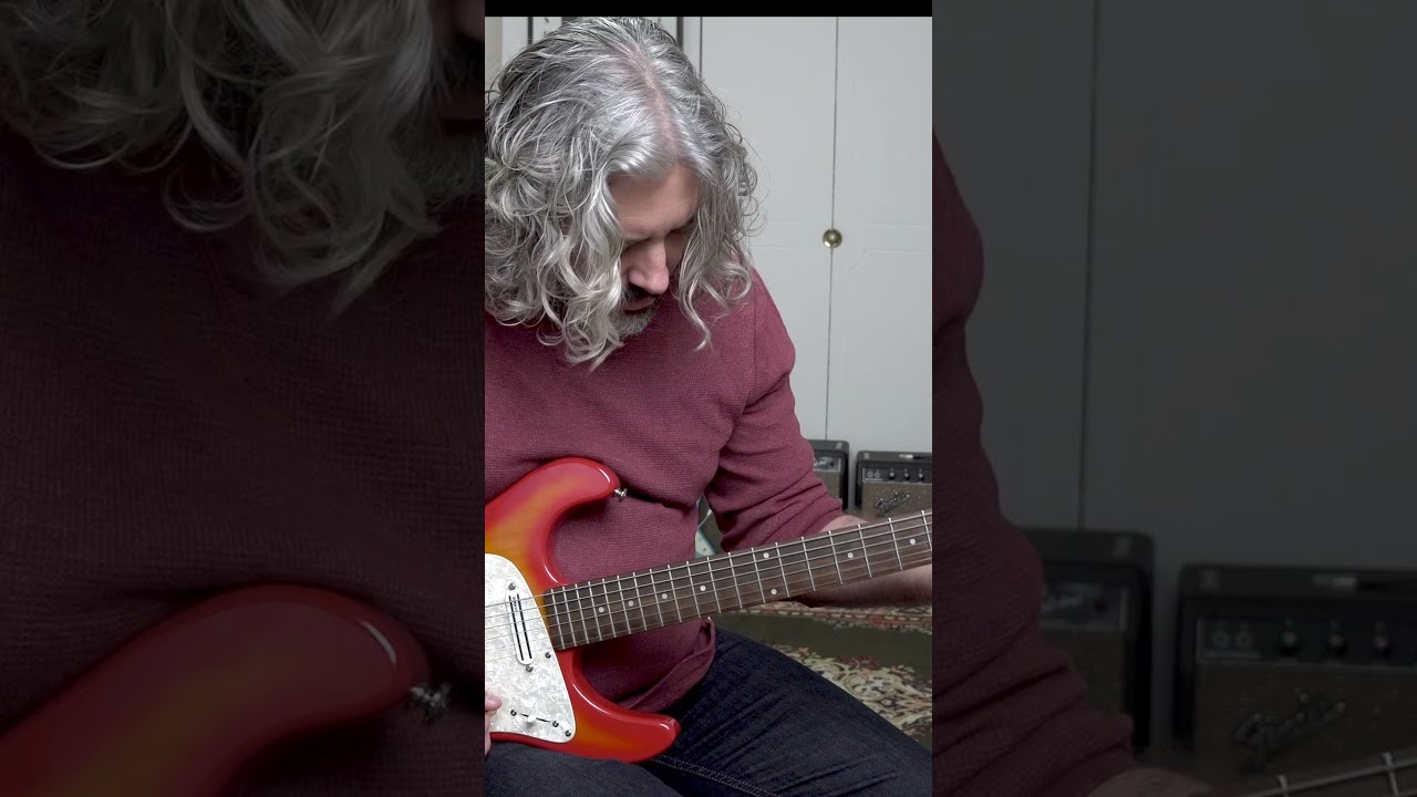 Built In Tremolo Danelectro Innuendo Baritone Guitar - YouTube