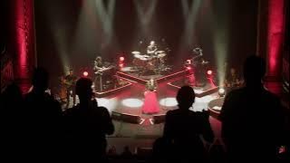 Jeanne MAS - En rouge et noir (Live aux Folies Bergère 2022)