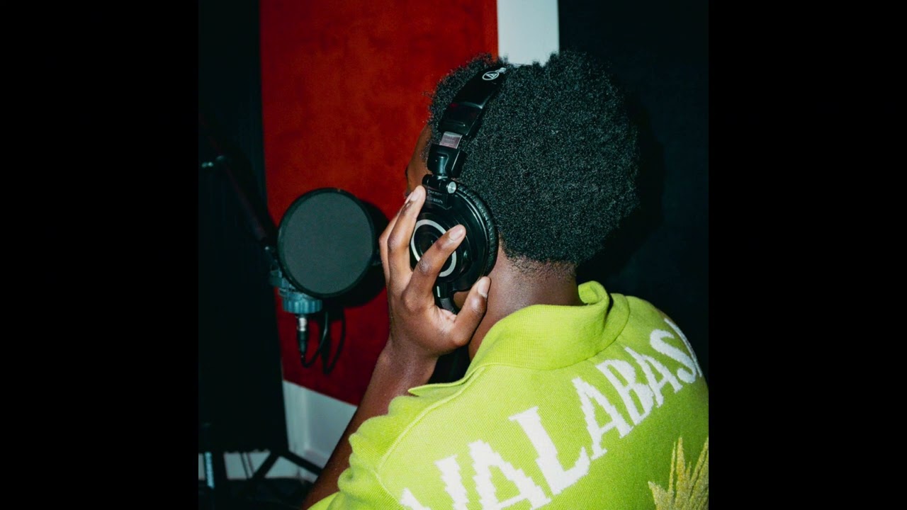 Nejay - Highlights (Official Audio) auf YouTube ansehen Nejay - Highlights (Official Audio) auf YouTube ansehen