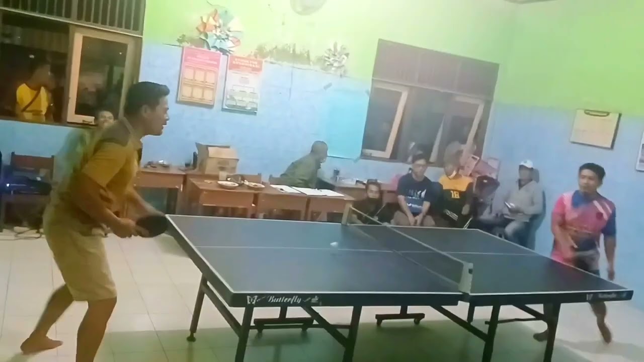 lomba Hut RI ke 77 thn 2022 lomba pingpong antar RW Kelurahan Tanjung kecam...