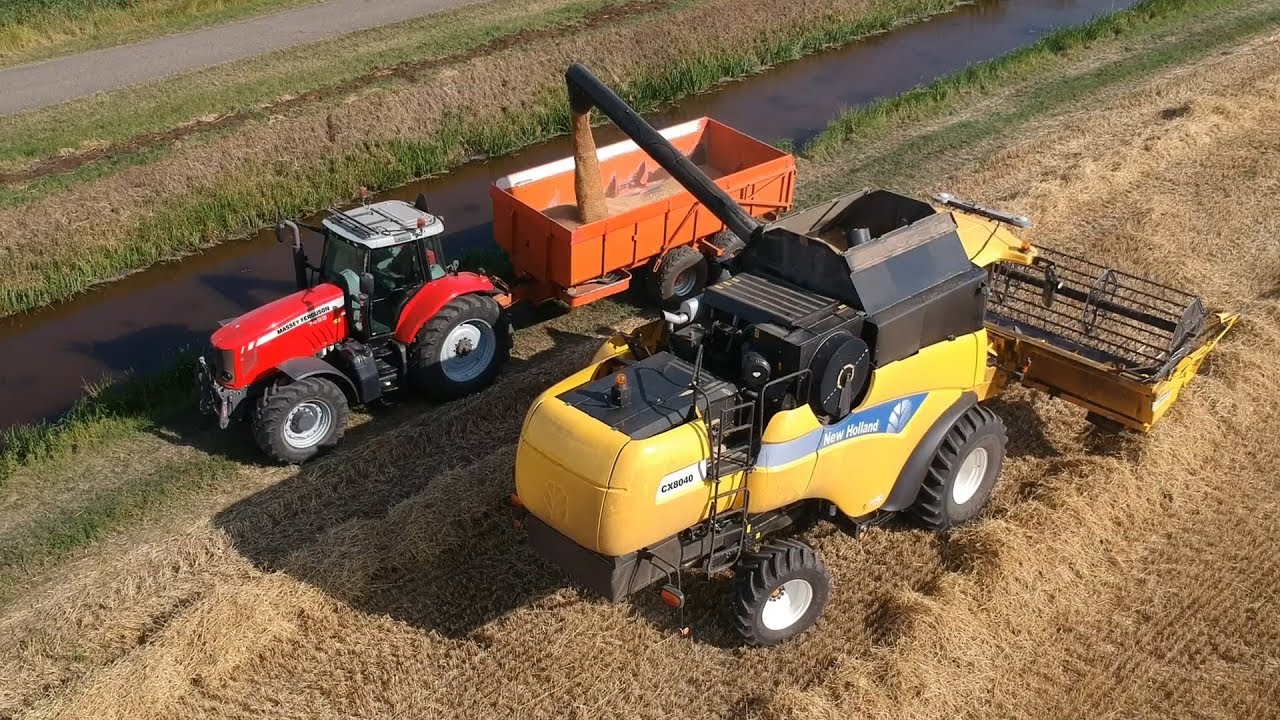 New Holland CX combine harvester