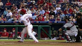 ATL@PHI: Herrera crushes three-run homer to right
