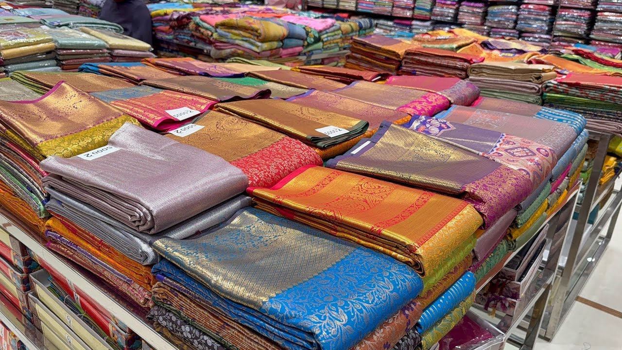 🥰 1+1 పట్టు చీరలు సంక్రాంతి పండుగ స్పెషల్ ఆఫర్స్ Latest 