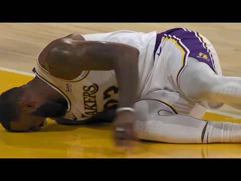 LeBron James Gets Injured & Left The Game - Hawks vs Lakers | March 20, 2021