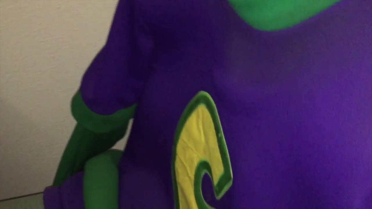up close with chuck e s shirt youtube