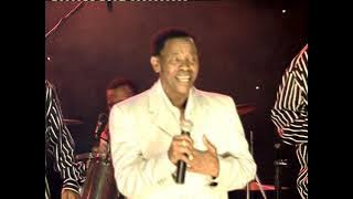 Soul Brothers - Angiphili Neze (Live)