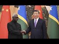 Xi holds talks with prime minister of Solomon Islands