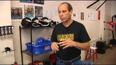 About a Boxing Corner Man