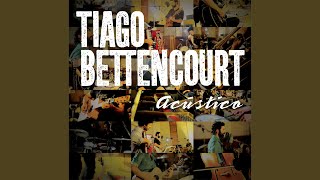 Video thumbnail of "Tiago Bettencourt - Eu Esperei (Acoustic)"