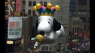 Macy's Parade Balloons: Snoopy (Millennium)