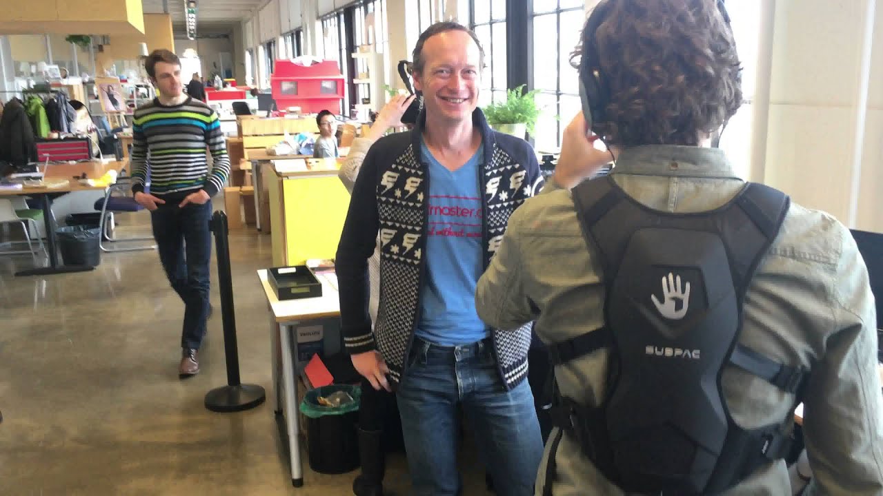 Tim tries the Subpac in combination with virtual reality at FoundedByAll 24032016