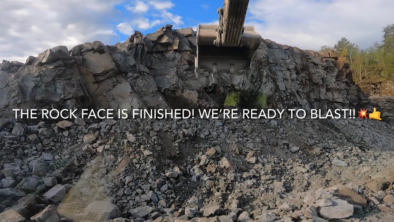 💥Cat 390 F preparing a new blast💥+random top loading of various trucks!😋