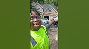 Repo Reaper| I just repoed this lady car and she tried to fight me with a bat