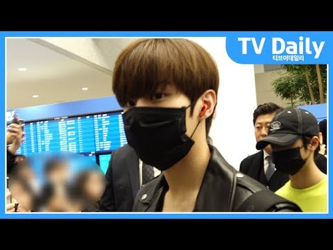 엑스원 김우석(X1 KIM WOO SEOK) ‘짤랑이 얼굴 보고 울다가 물부족 현상 해결됐어’