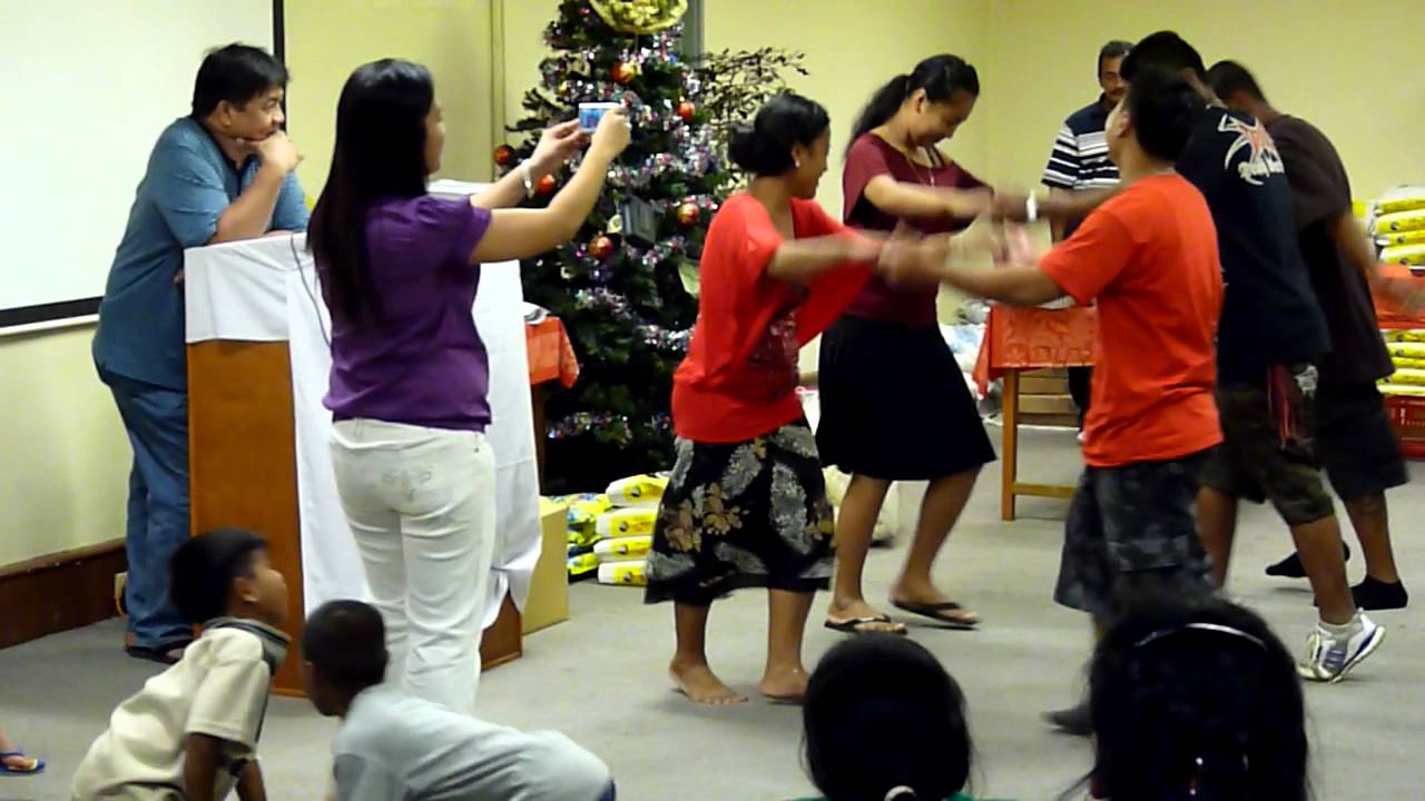 Christmas Party Pohnpei - YouTube