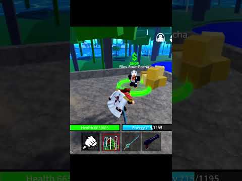 I tried spinning for the NEW fruit in Blox Fruits but my luck was terrible 😭