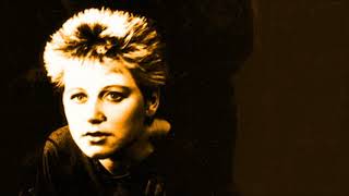 Watch Cocteau Twins Strange Fruit video